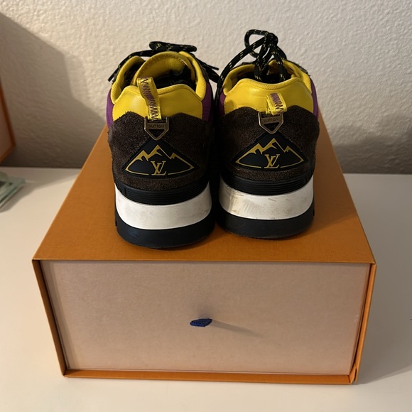 Louis Vuitton Mountain Shoe - Picture 3 of 4